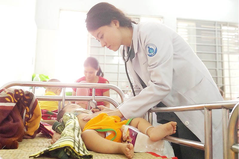 Sinh viên y khoa ra trường phải tiếp tục thi mới được làm bác sĩ - kinhtetrithuc.vn 