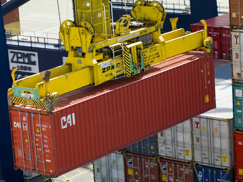 Vì sao Việt Nam chưa sản xuất container? kinhtetrithuc.vn 1