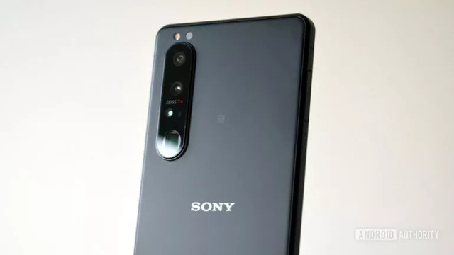 Nước cờ dị giúp Sony tránh vào vết xe đổ của BlackBerry, HTC, LG - kinhtetrithuc.vn 