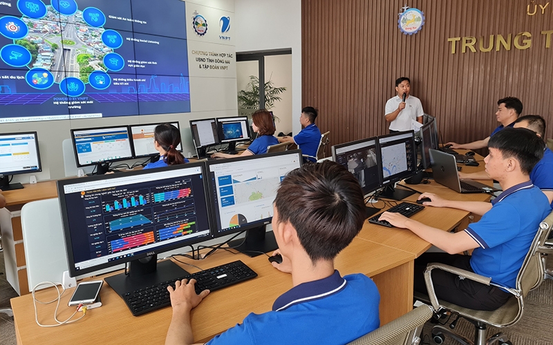 ổn định kinh tế vĩ mô
